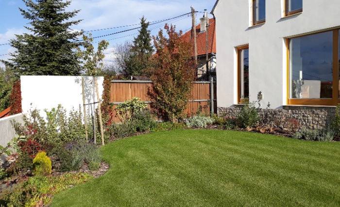 AZ ÉV KERTJE 2018 - Elismerő oklevéllel jutalmazták kertünket