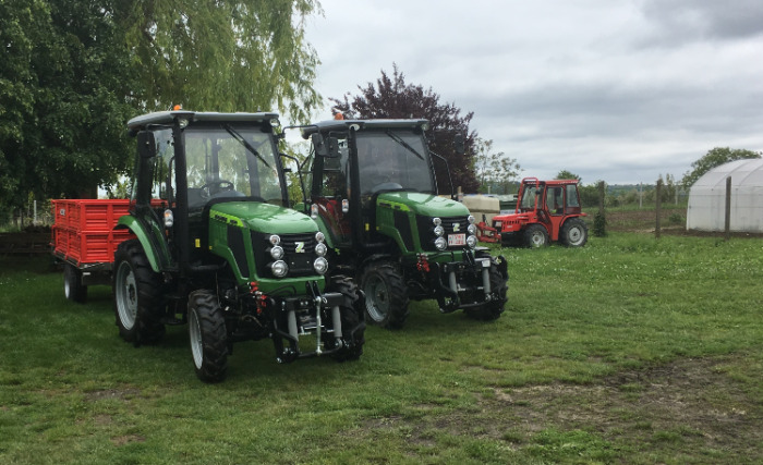 Folyamatosan szállítjuk a ZOOMLION traktorokat és munkaeszközöket az Önkormányzatoknak