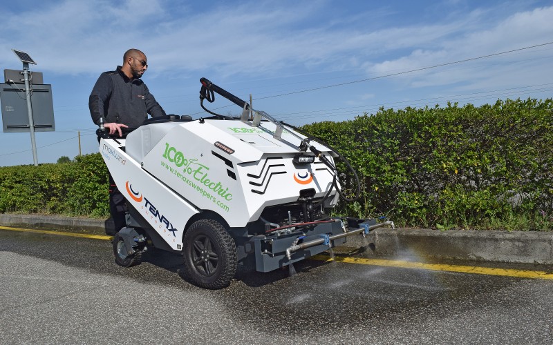 -MaxWind Hydro 10