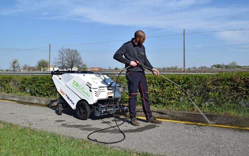 -MaxWind Hydro 16