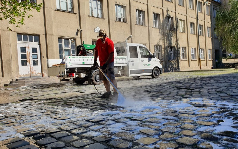 Foamstream – vegyszermentes gyomirtás és nagynyomású forróvizes mosás