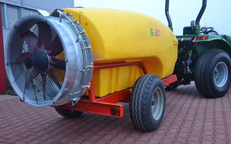 ZOOMLION traktor + permetező