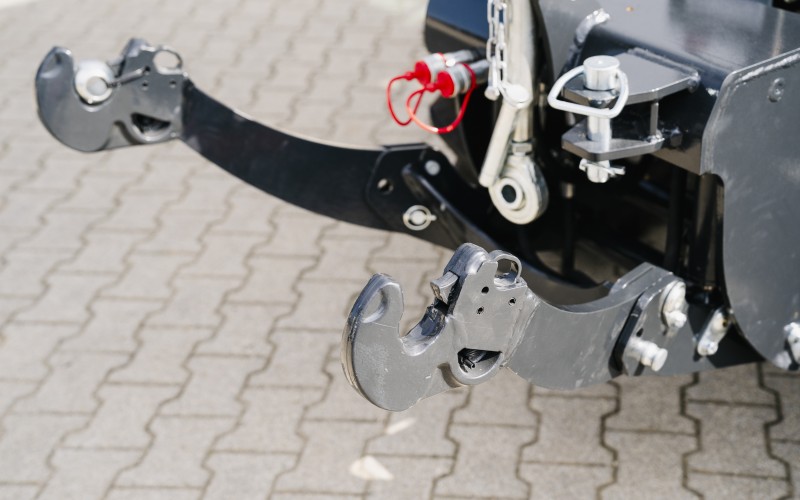 Fotrak traktorok Royal-Kert Kft.