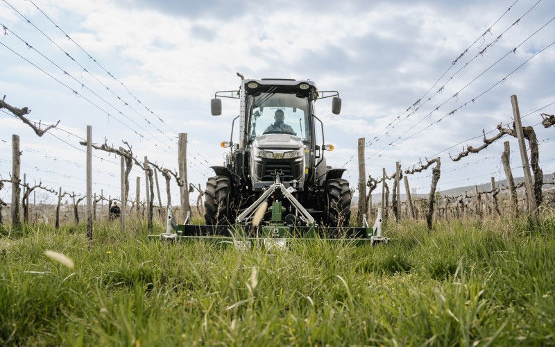 Fotrak traktorok Royal-Kert Kft.