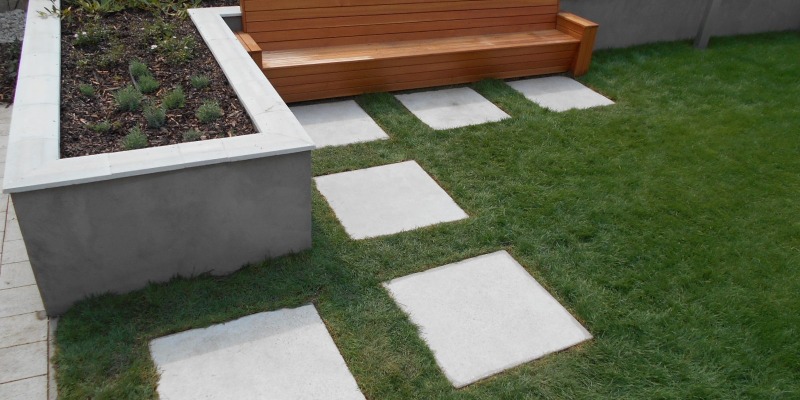 Négyzet alakú tipegő