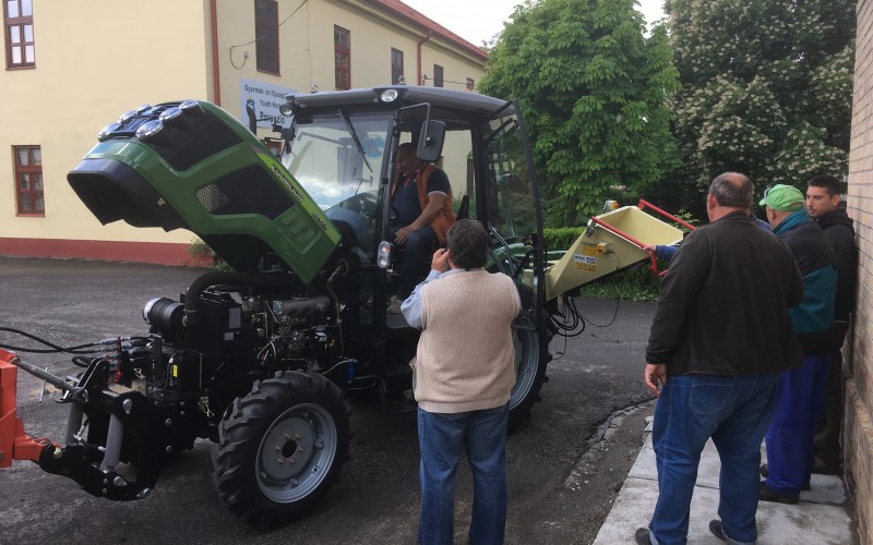 50 LE ZOOMLION traktor NEGRI Bio ágaprítóval, hótolólappal Poroszlón