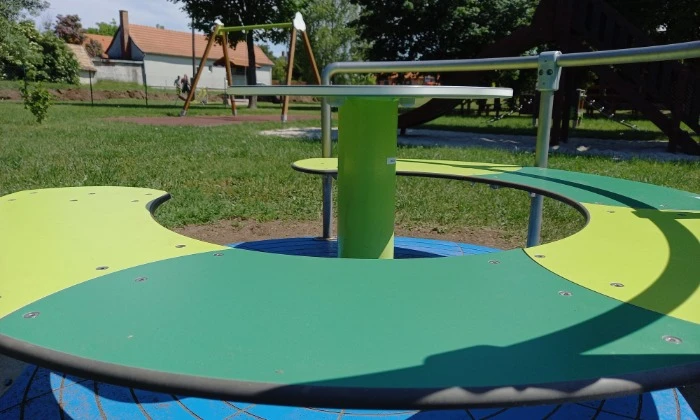 Buglo 4002