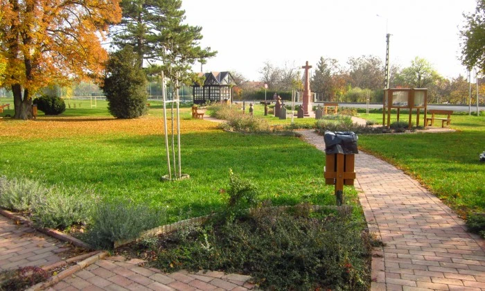 Balatonakali, Ősök parkja - parktervezés_1