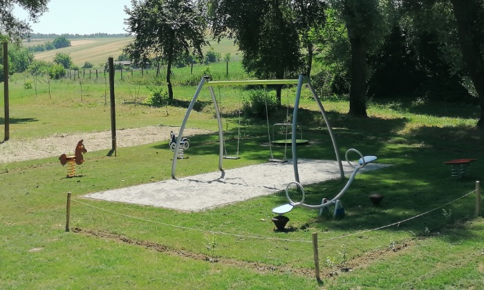 Somogymeggyes játszótér