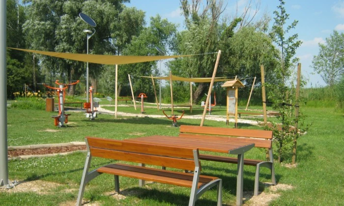 Csopak, Ifjúság sétány