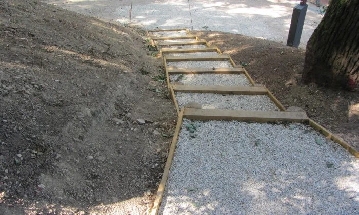 Balatonfüred, Kiserdő - Teniszpálya lelátó-kialakítás