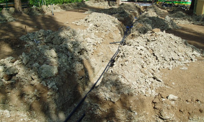 Balatonakarattya - Modern kert a Balaton partján_2