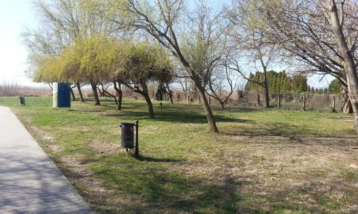 Balatonkenese - Egy strand családokra szabva_5