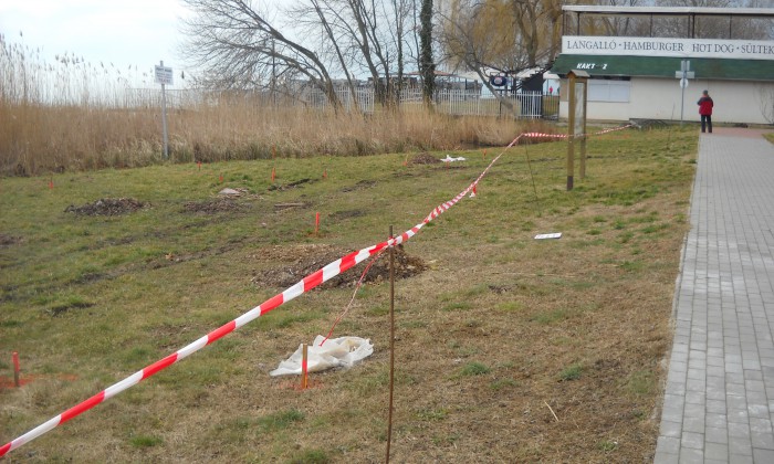 Csopak, Ifjúsági sétány - Fitneszpark és mezítlábas ösvény_2