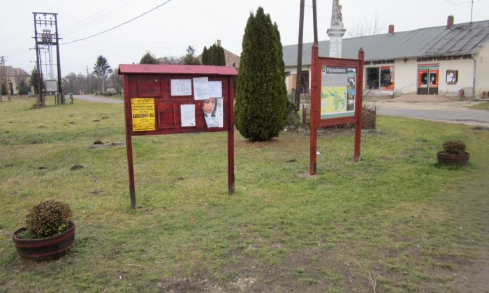 Pápasalamon Petőfi tér - Településközponti park_3