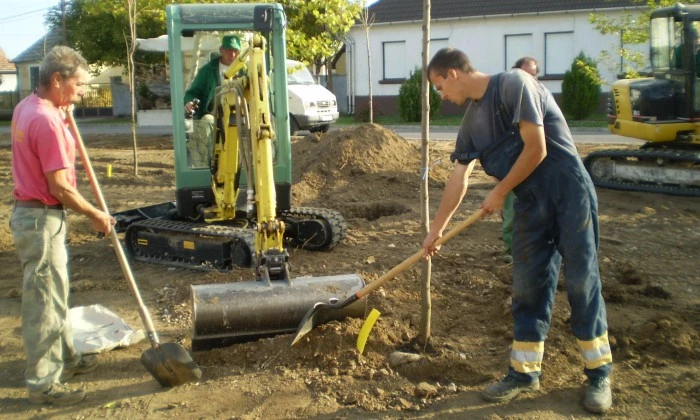 Veszprém - Családi pihenőpark játszótérrel_14