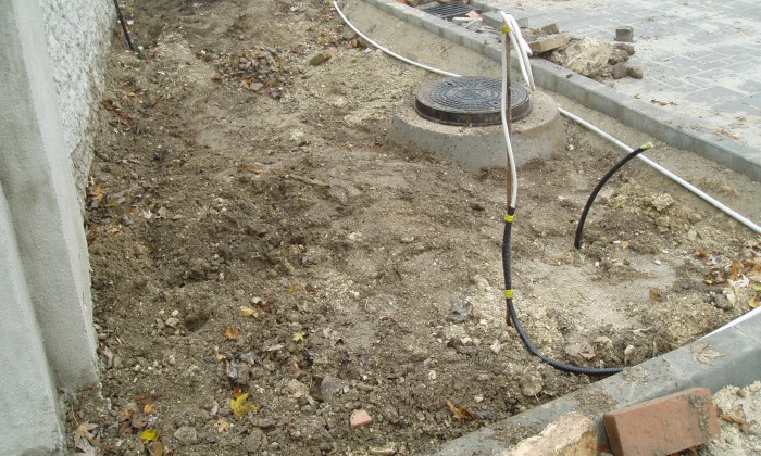 Veszprém, Eszterházy-udvar - Közösségi kert építése_6