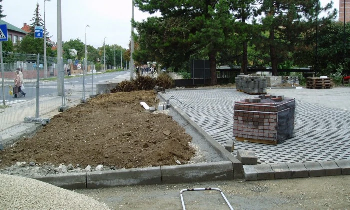 Veszprém, Pannon Egyetem - Kollégiumi parkoló rendezése_5