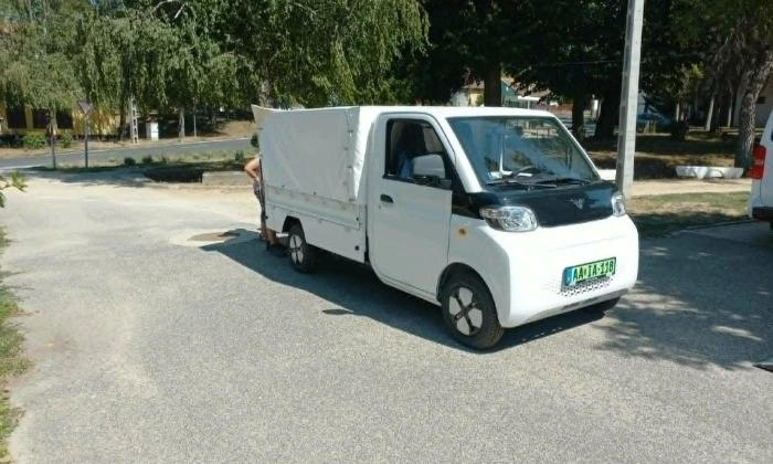 MAXI elektromos kisteherautó átadása – Visz Község Önkormányzata