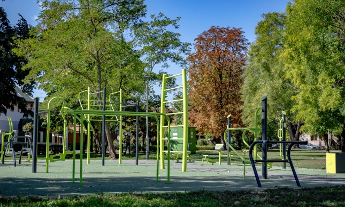 IV. kerületi Béke téri park - fitneszpark