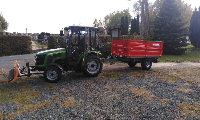 Felsőjánosfa, traktor és munkaeszköz