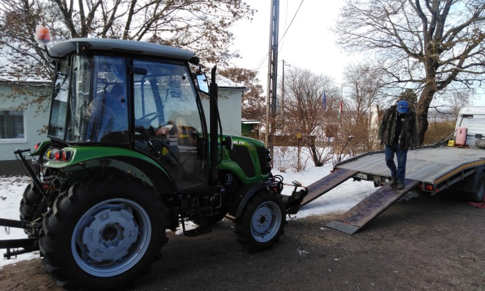 Alsószentiván, traktor és munkaeszköz