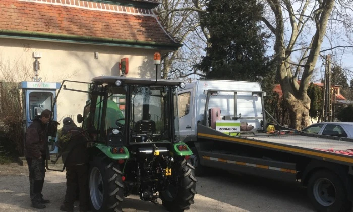 Szeleste, traktor