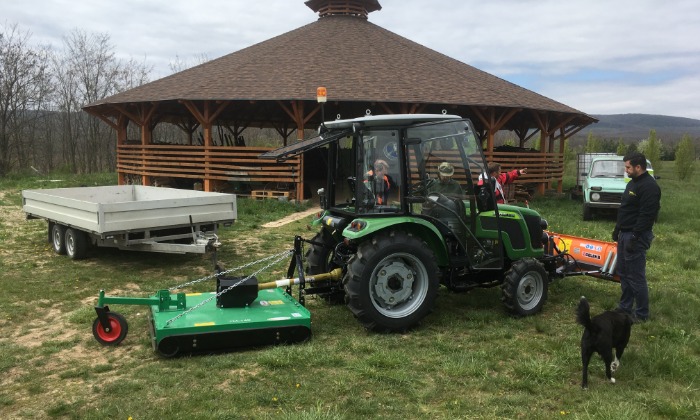 Szár, traktor és munkaeszköz 2